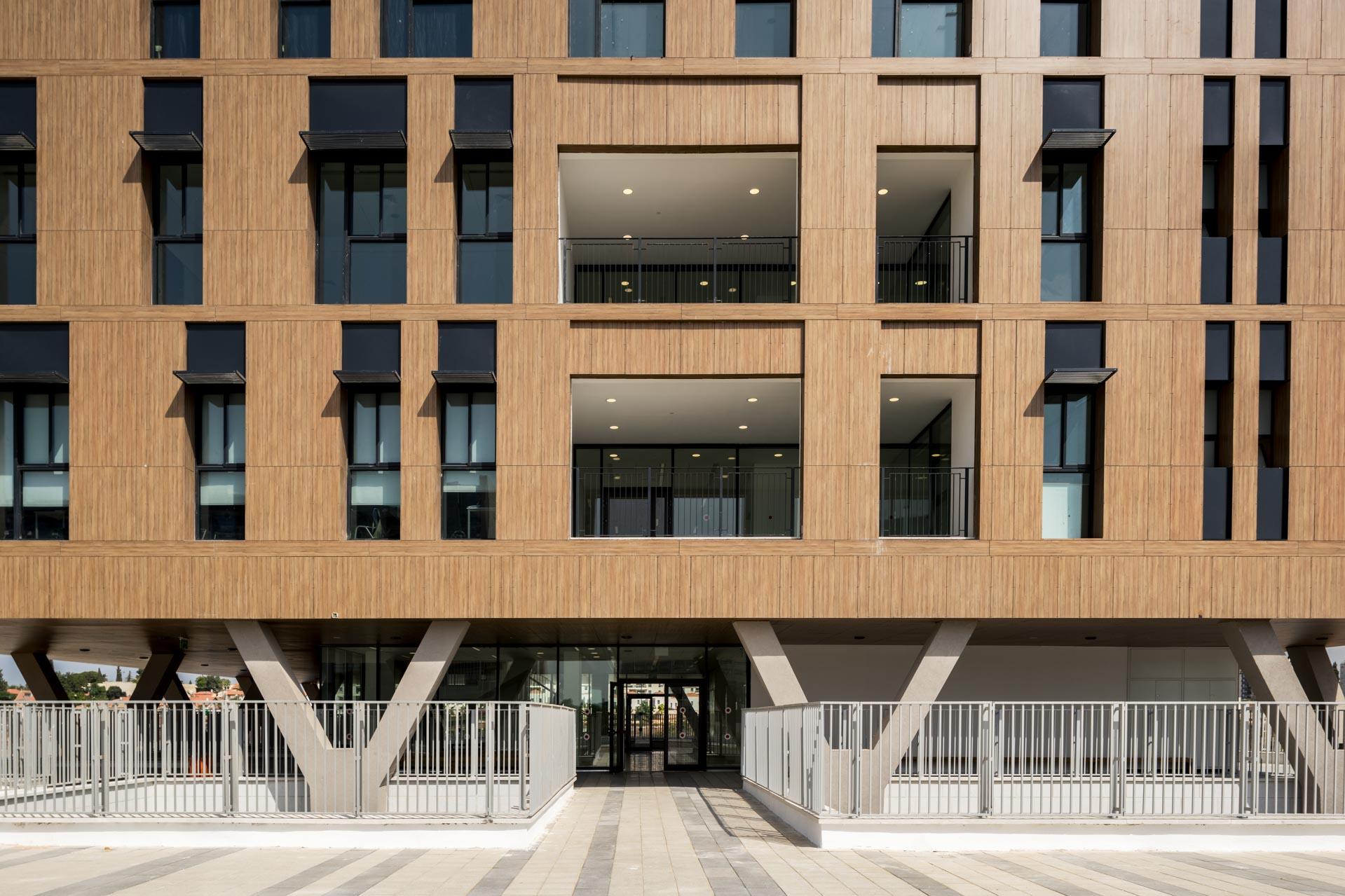 SCIENCE PARK HIGH SCHOOL NESS ZIONA SKORKA